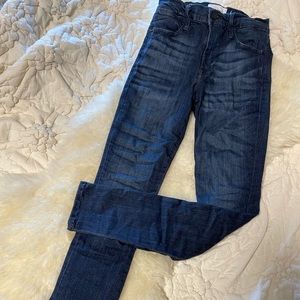 FRAME Le High Skinny size 26